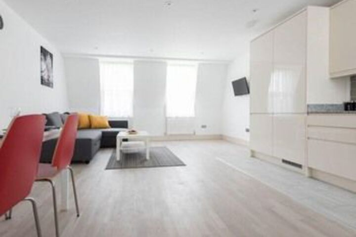Room 12 of 29