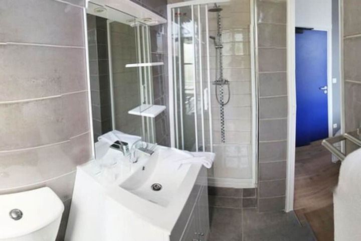 Bath Interior