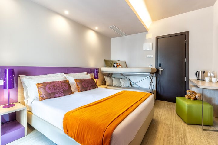 Room 29 of 62