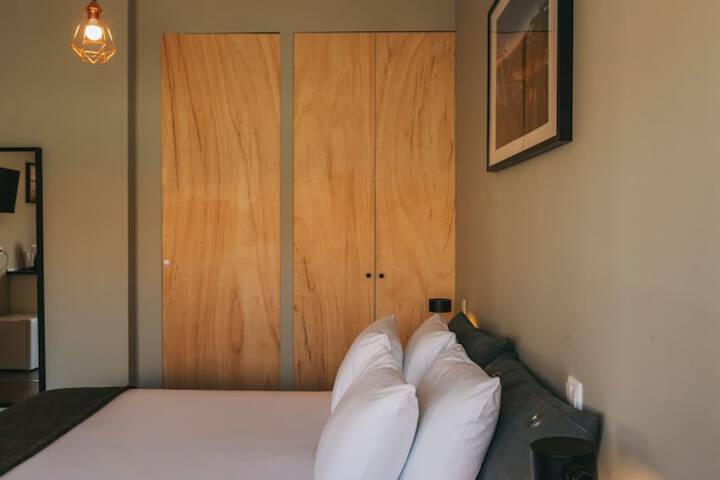 Room 32 of 91