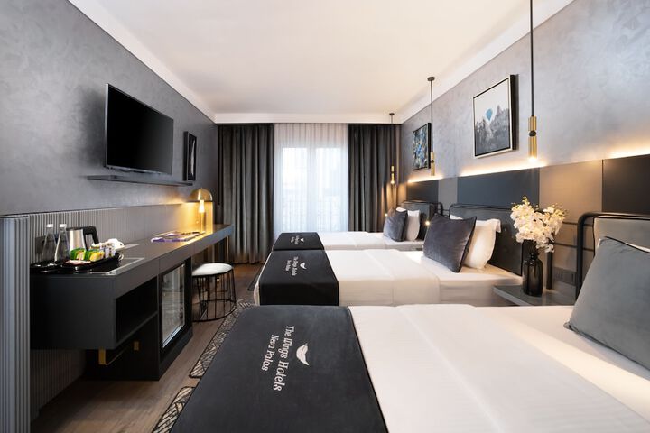 Room 15 of 52