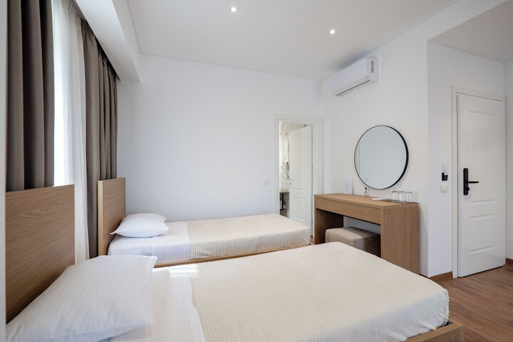 Room 22 of 58