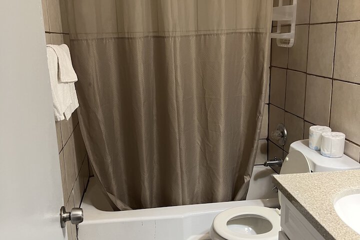 Room 17 of 17