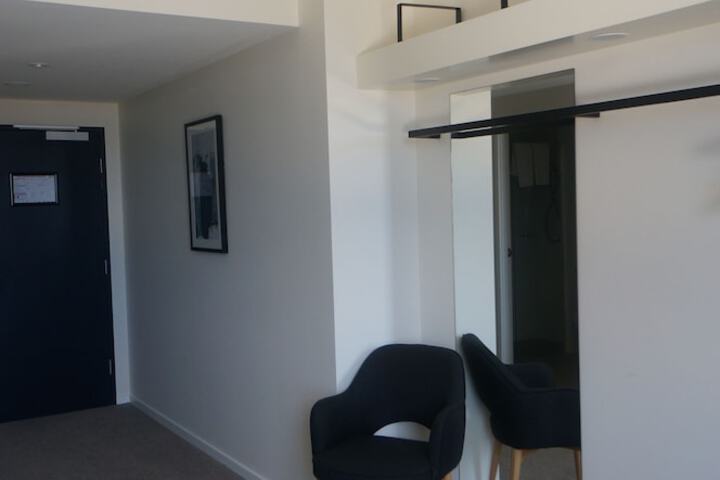 Room 19 of 35