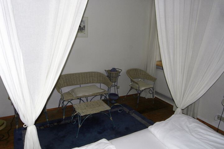 Room 36 of 46