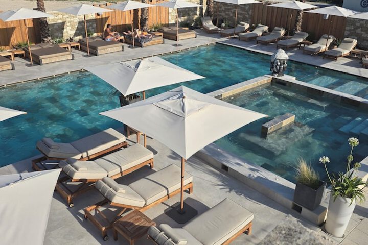 Pool 82 of 128