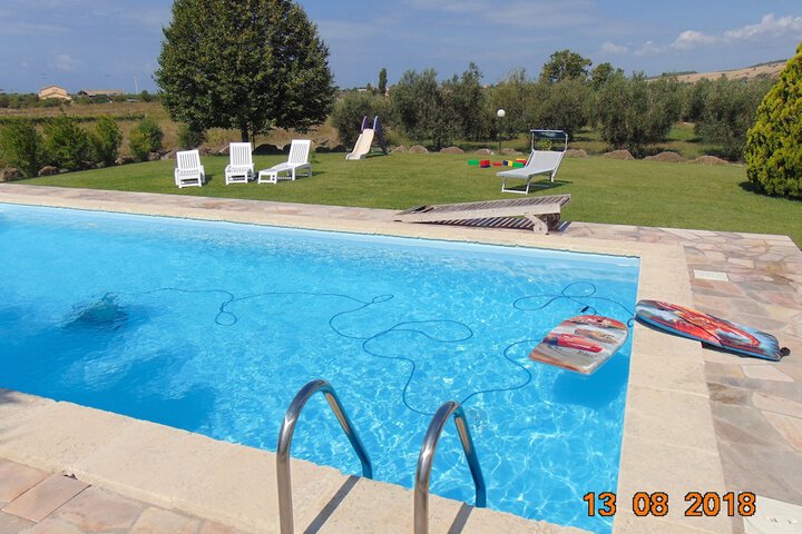 Pool Hotel