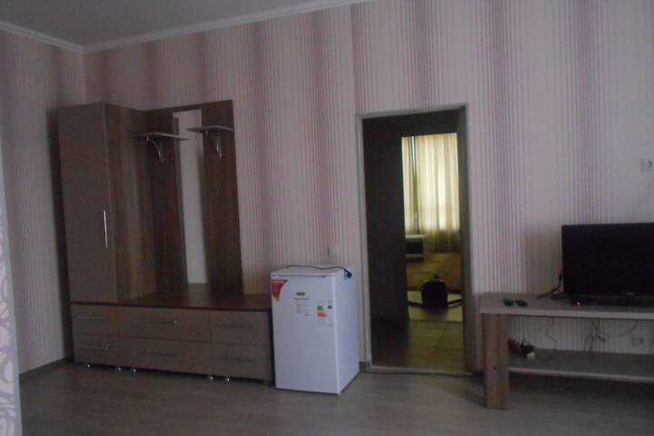 Room 8 of 23