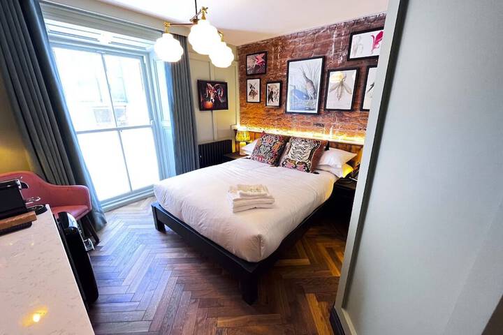 Room 20 of 45