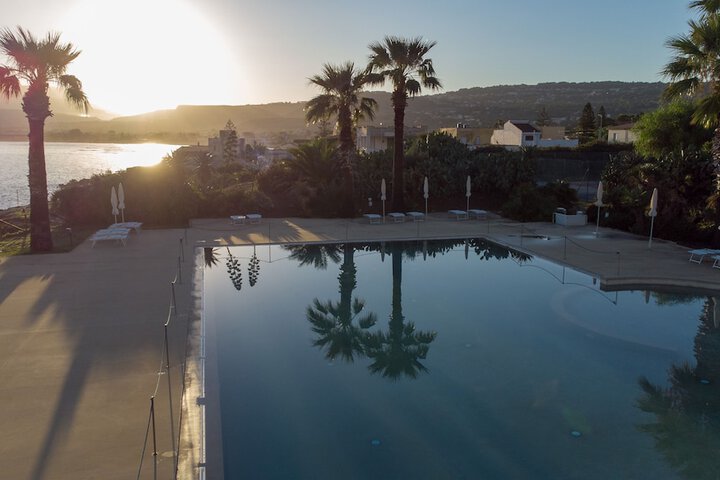 Pool 67 of 135