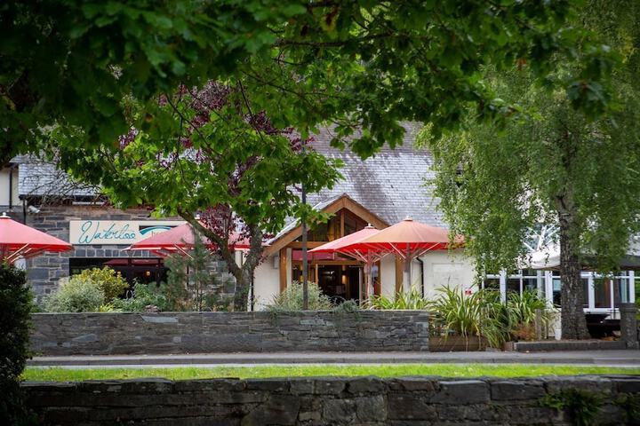 Image of Waterloo Hotel Lodge