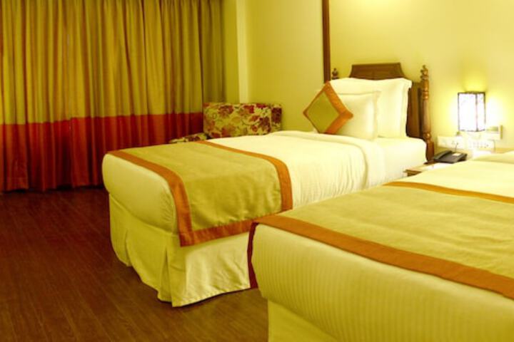 Room 5 of 60