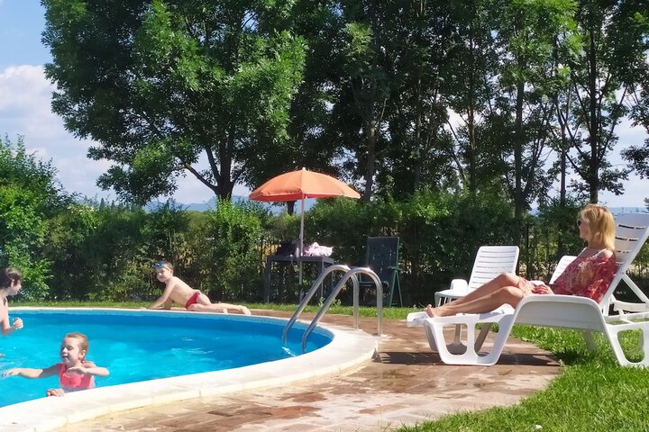 Pool 34 of 49
