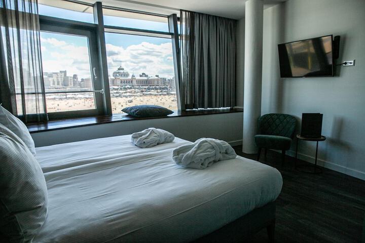 Room 11 of 46