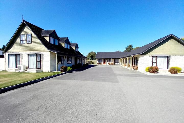 Image of Academy Lodge Motel