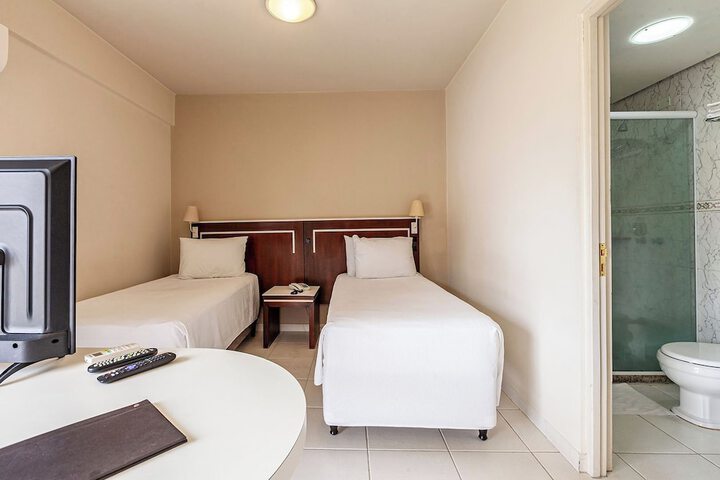 Room 5 of 31
