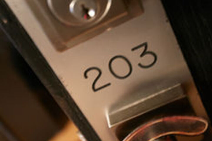 Room 30 of 41