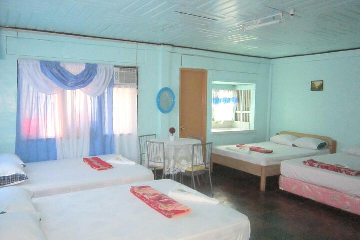 Room 3 of 5
