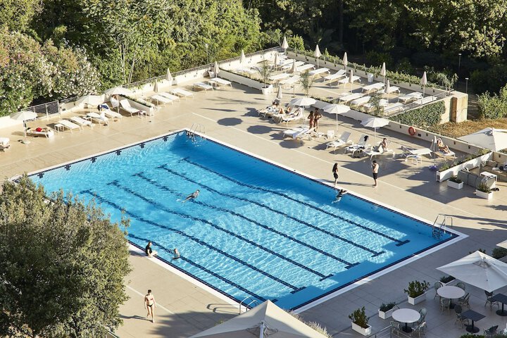Pool 54 of 134