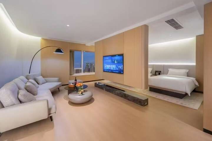 Room 20 of 27
