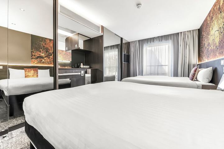 Room 22 of 59