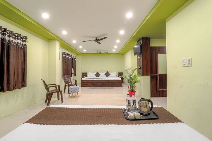 Room 15 of 38