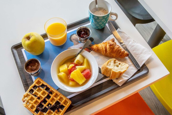 Breakfast/Coffee Service 50 of 67