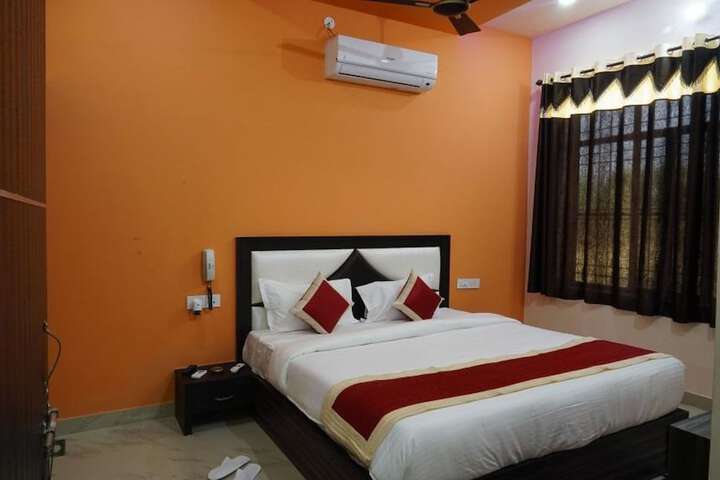 Room 3 of 22