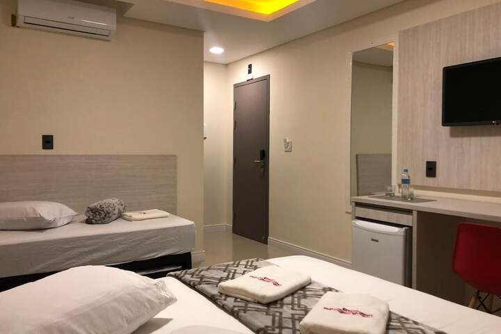 Room 10 of 39