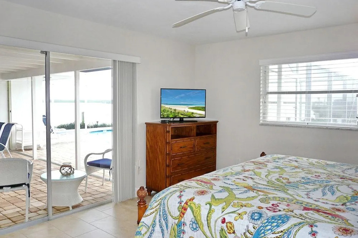 Photo of 449 Pepperwood Court