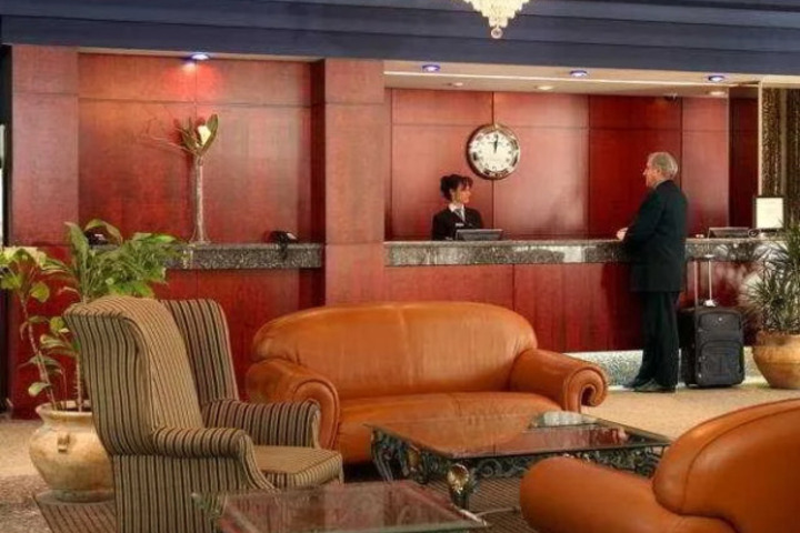 HOTEL MARITIME PLAZA