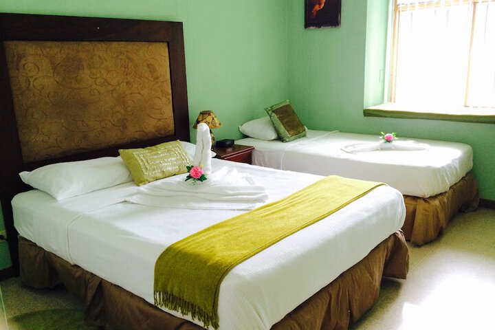 Room 2 of 13