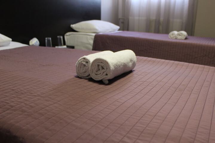 Room 9 of 62
