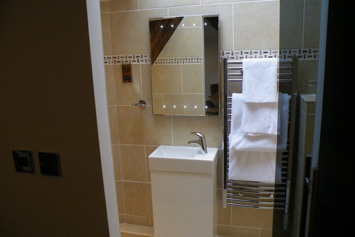 Room 35 of 109