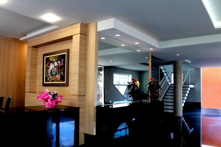 Hotel 2 of 40