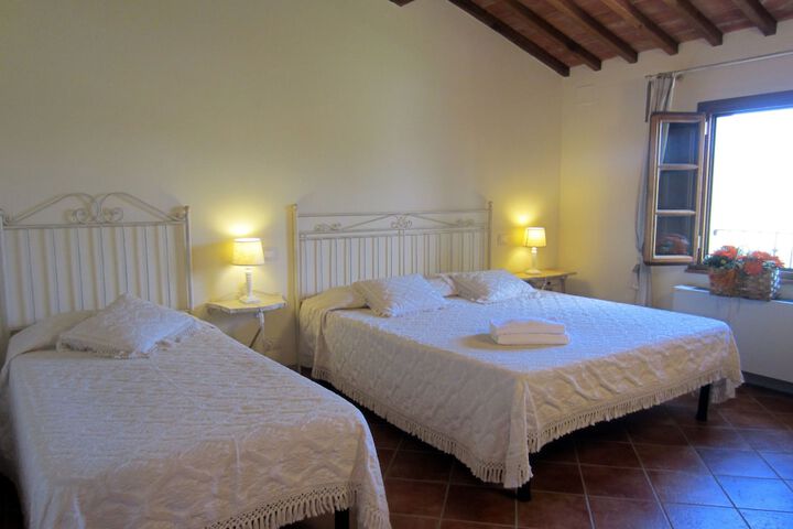 Room 3 of 23