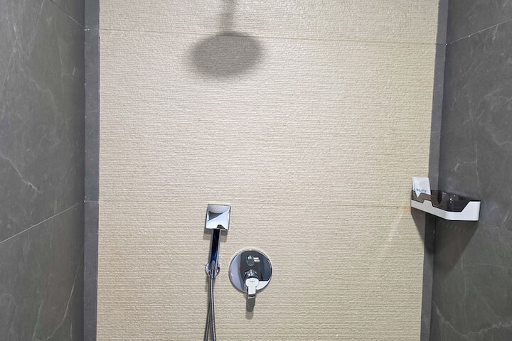 Room 49 of 54