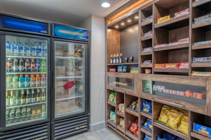 Snack bar