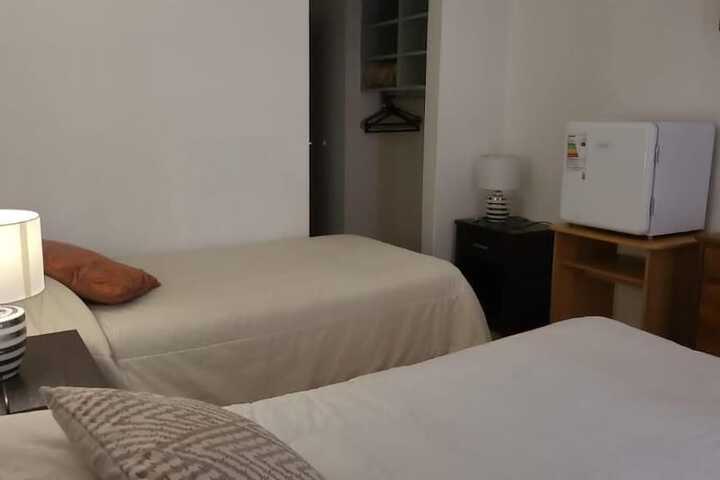 Room 25 of 95