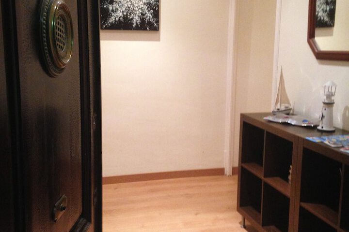 Room 3 of 21