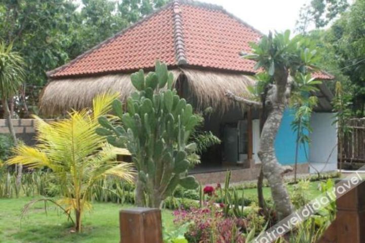 Hotel 4 of 13