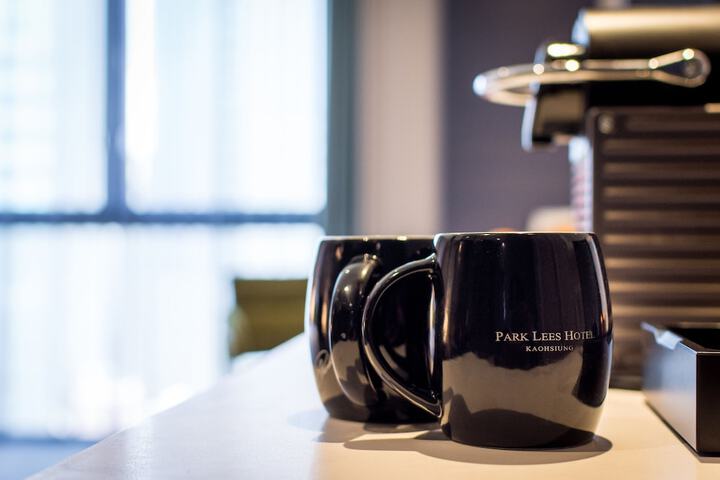 Breakfast/Coffee Service 45 of 89