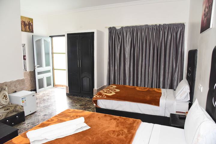 Room 7 of 31