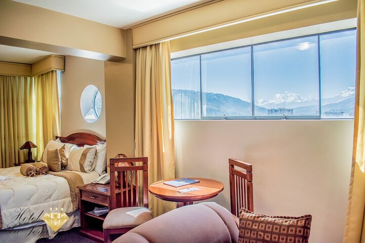 Room 3 of 26
