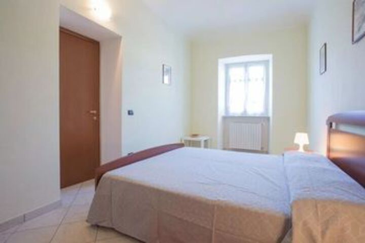 Room 40 of 96