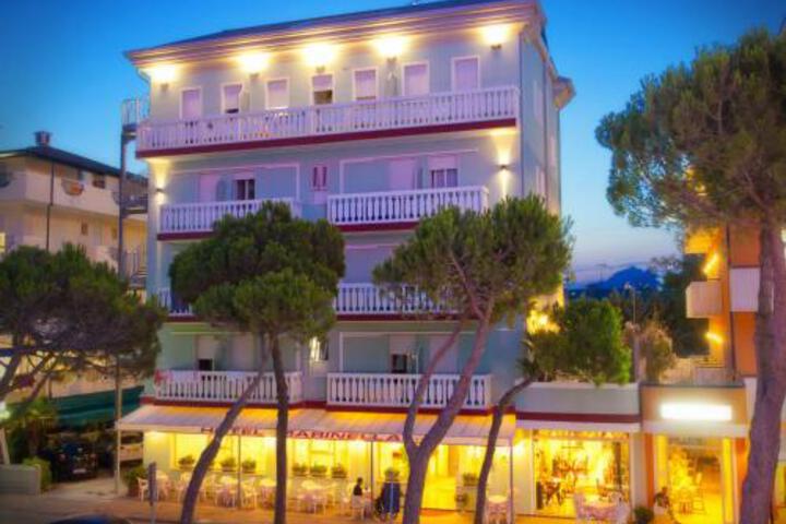 HOTEL MARINELLA