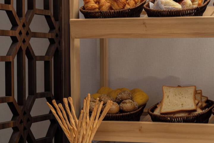 Breakfast/Coffee Service 36 of 55