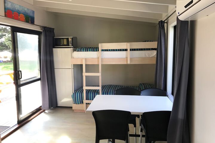 Room 10 of 52