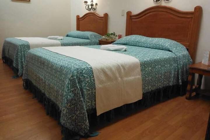 Room 4 of 37