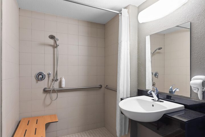 Clean Restrooms